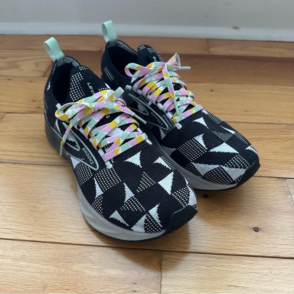 Brooks Levitate 6
